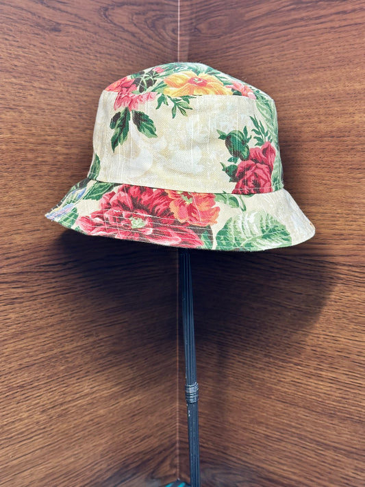 Bucket Hat Medium Cream Vintage Floral Handmade