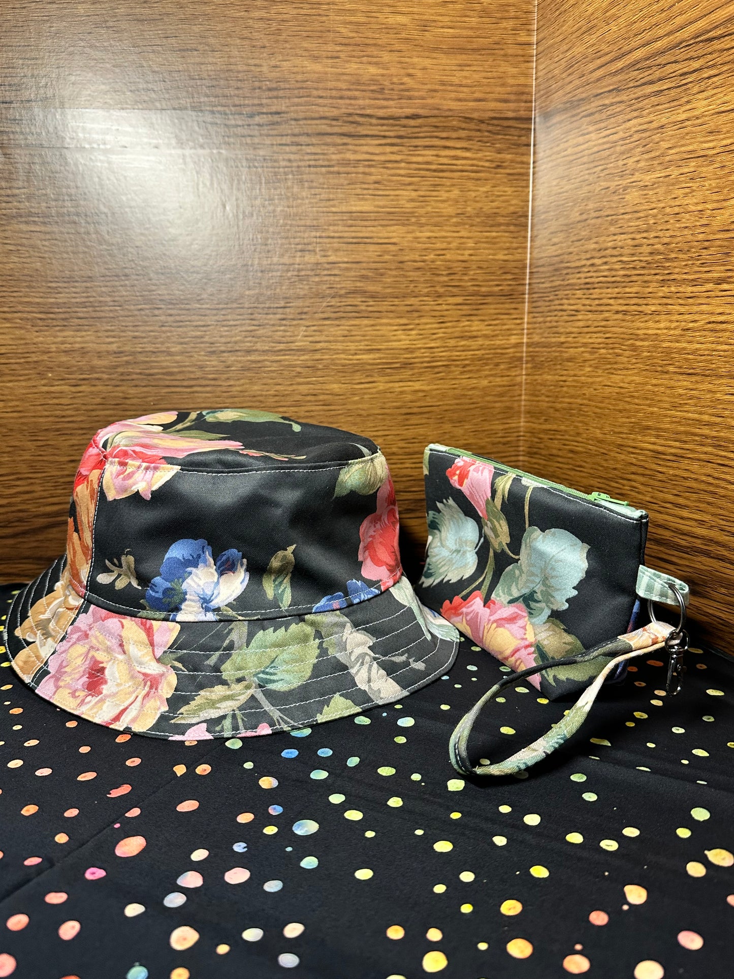 Bucket Hat & Soft Clutch Black Floral Large